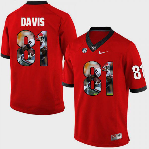 Men's #81 Reggie Davis Georgia Bulldogs Pictorial Fashion Jersey - Red